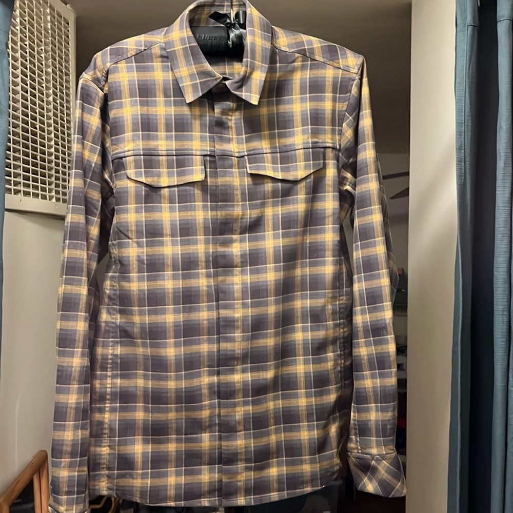 Arcteryx Gryson Plaid Shirt Men’s Small